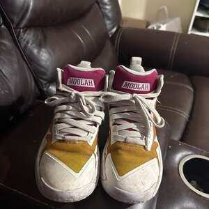 Moolah Kicks Basketball Shoes Women's 8 Multi-Color High-Top Sneakers